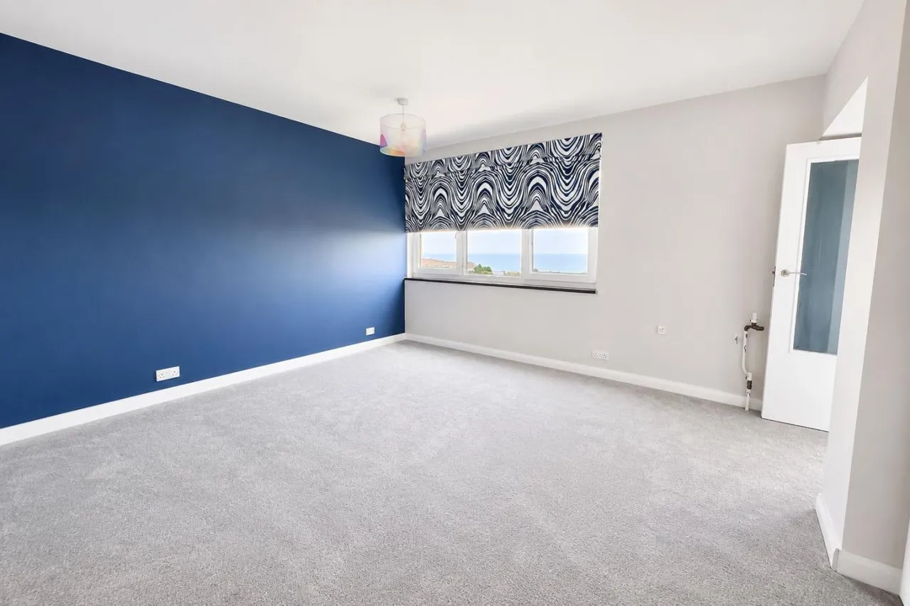 Colman Court, BH1, photo 10