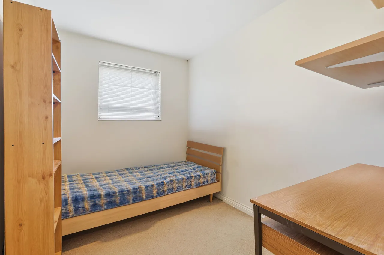 Cobham Close, Enfield, EN1, photo 9
