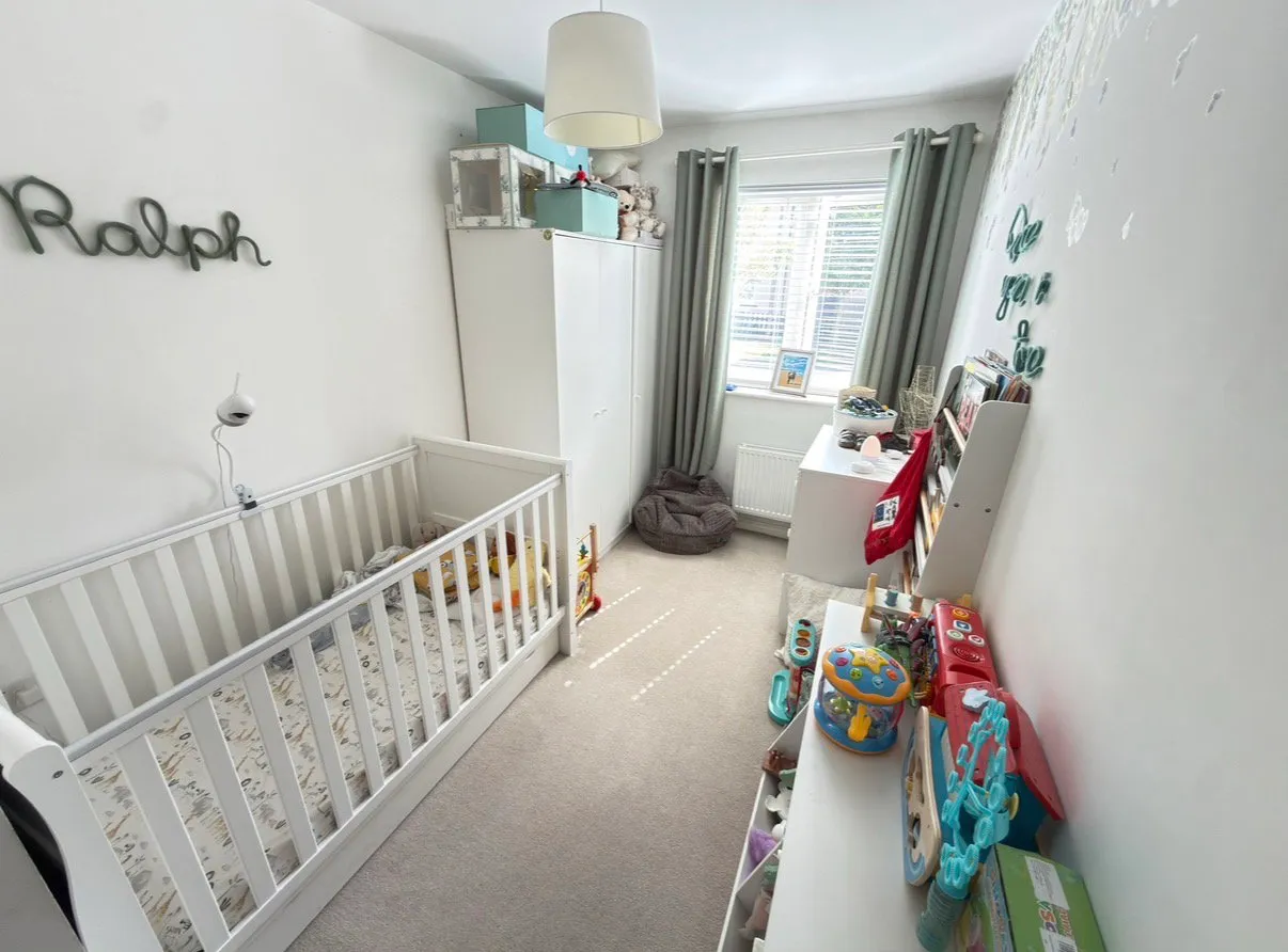 Santa Cruz Avenue, Bletchley, MK3, photo 10