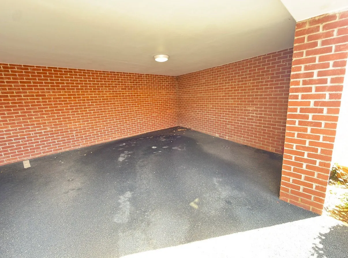 Santa Cruz Avenue, Bletchley, MK3, photo 11