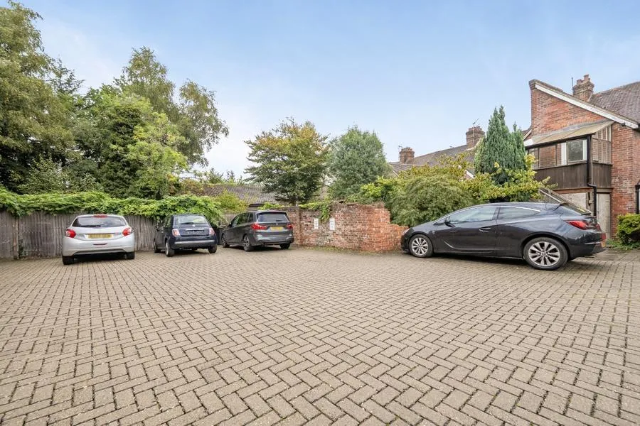 Wey Hill, Haslemere, GU27, photo 21
