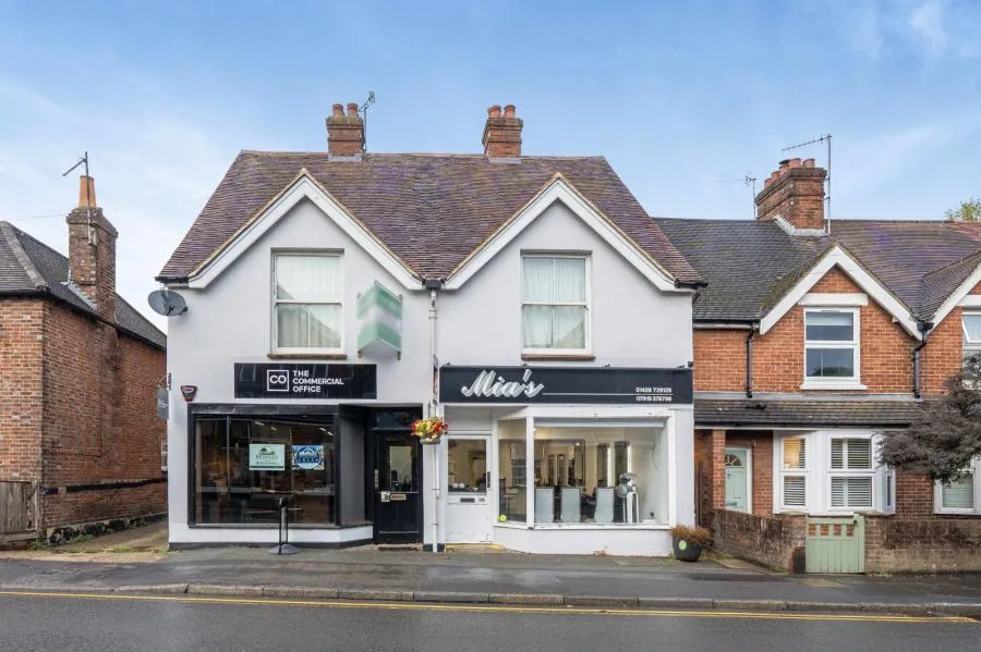 3 bed house for sale, Wey Hill, Haslemere, GU27