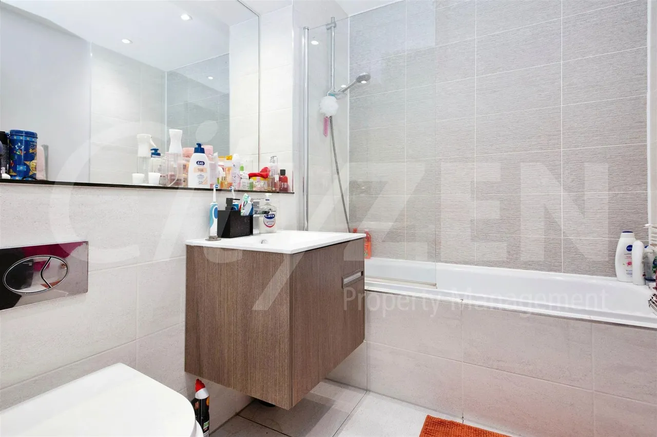 Hallmark Tower, 6 Cheetham Tower, Manchester, M4 4GA, photo 5