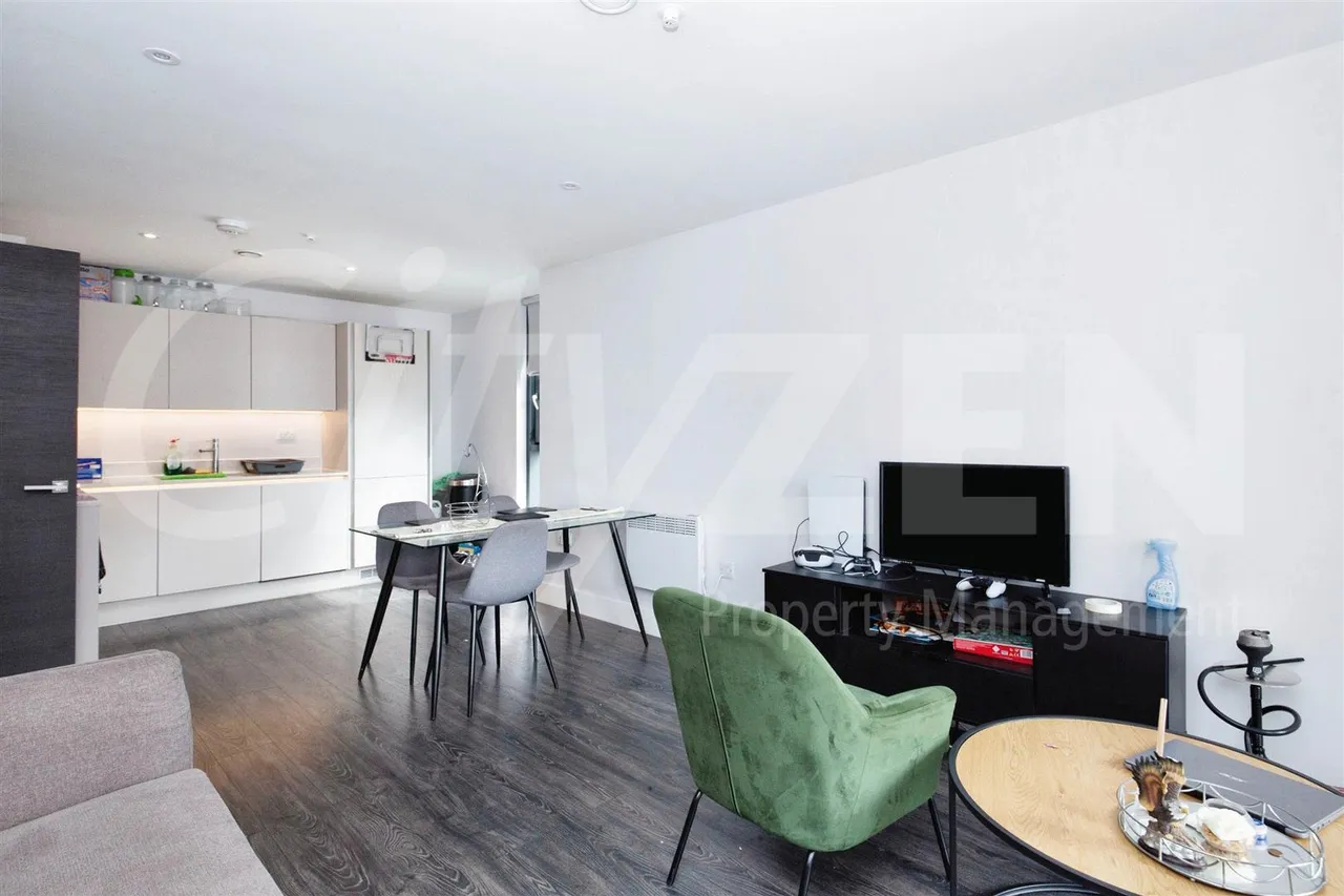 Hallmark Tower, 6 Cheetham Tower, Manchester, M4 4GA, photo 11