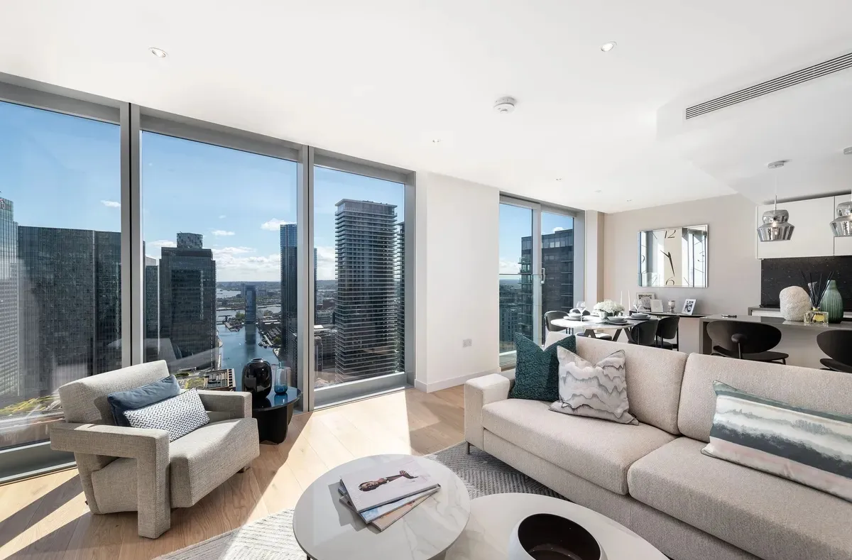 2 bed flat for sale, Landmark Square, Canary Wharf, E14