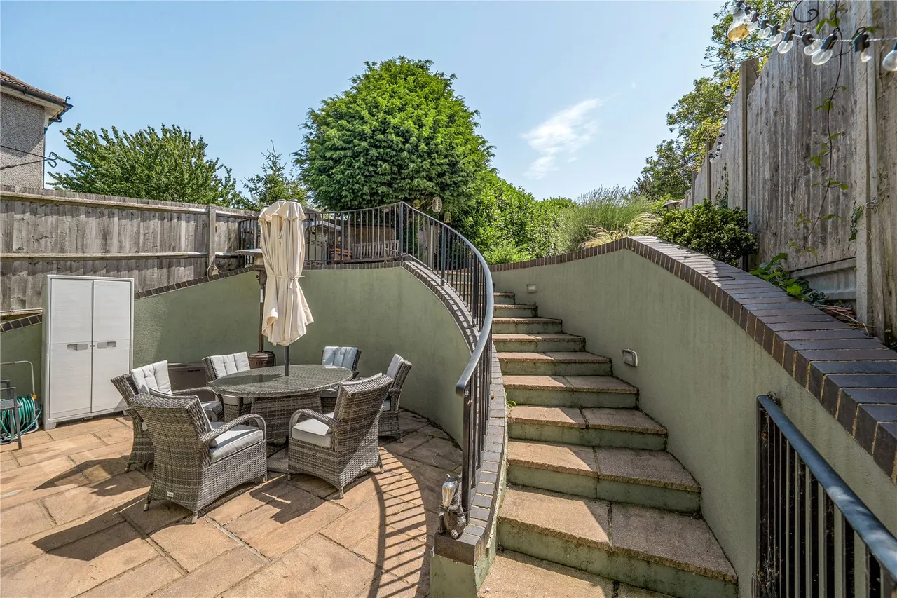 Carsington Gardens, Wilmington, DA1, photo 9