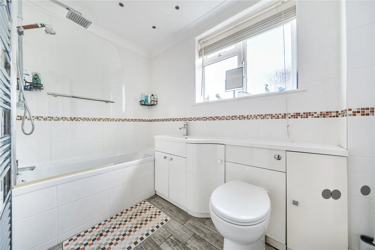 Carsington Gardens, Wilmington, DA1, photo 17