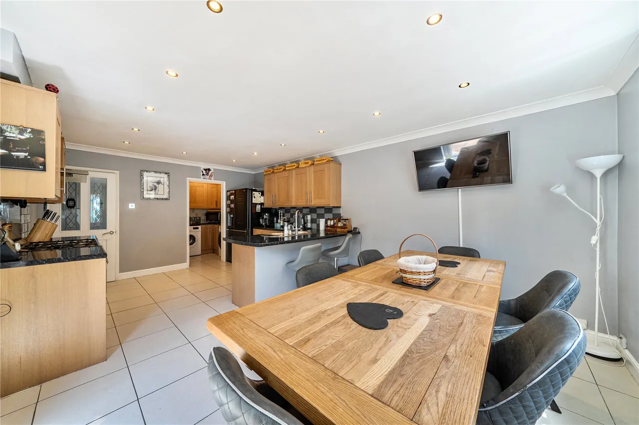 Carsington Gardens, Wilmington, DA1, photo 6