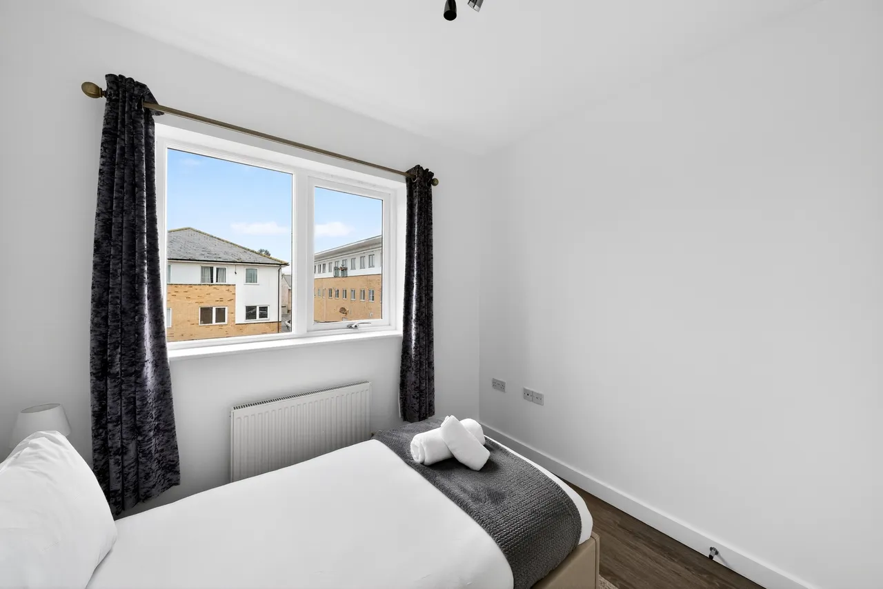 Fairclough Close, Northolt, UB5, photo 14