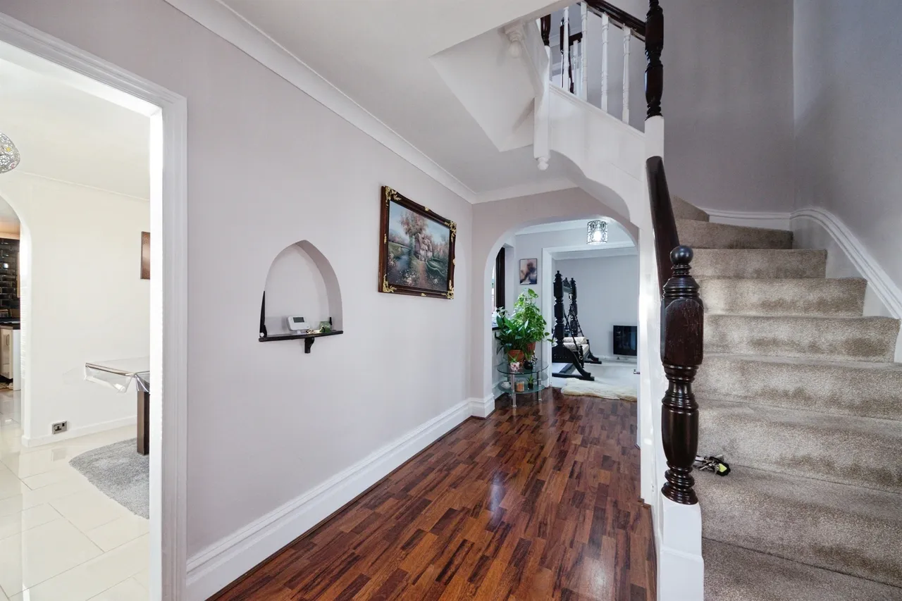 Haslucks Green Road, Shirley, B90, photo 6