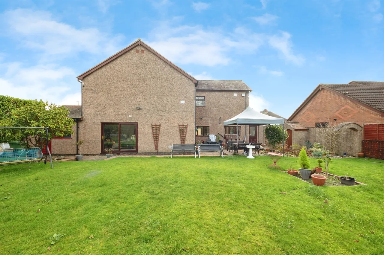 Haslucks Green Road, Shirley, B90, photo 3