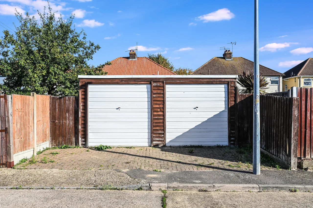 Jameson Road, Clacton-On-Sea, CO15, photo 17