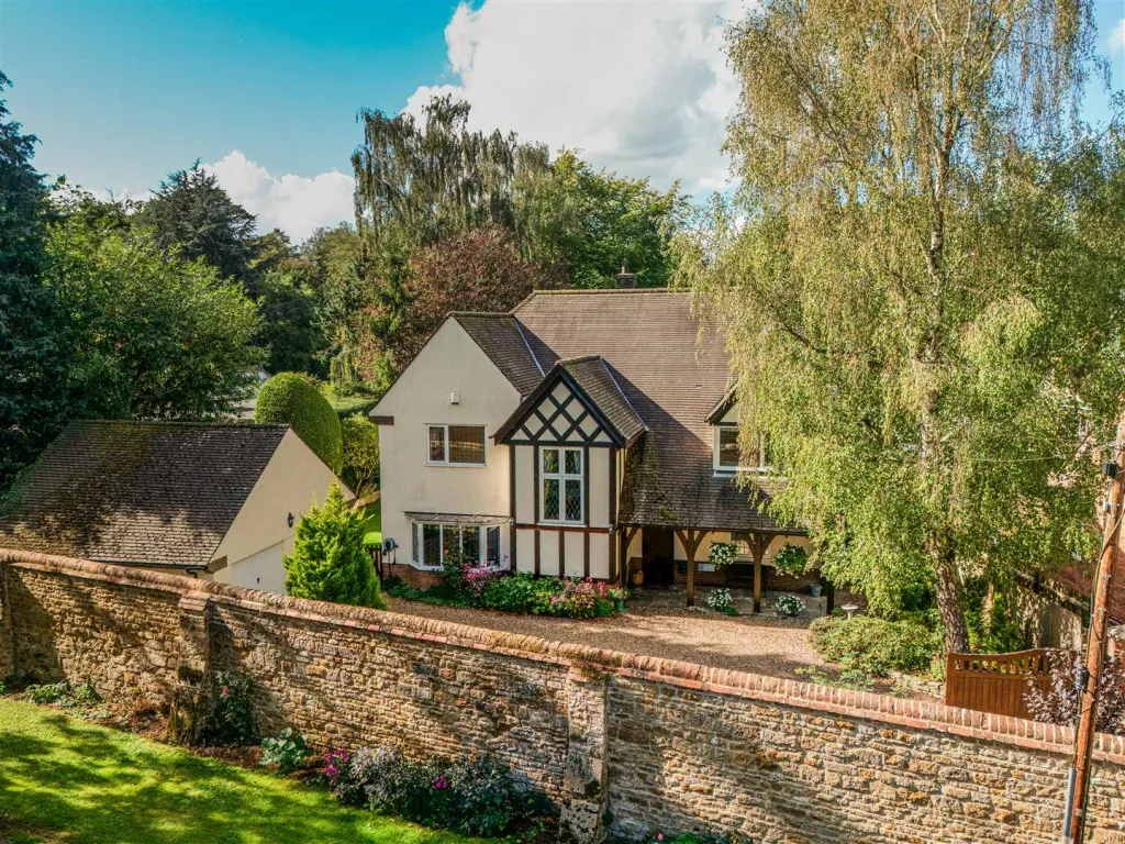 4 bed house for sale, Church Lane, Dingley