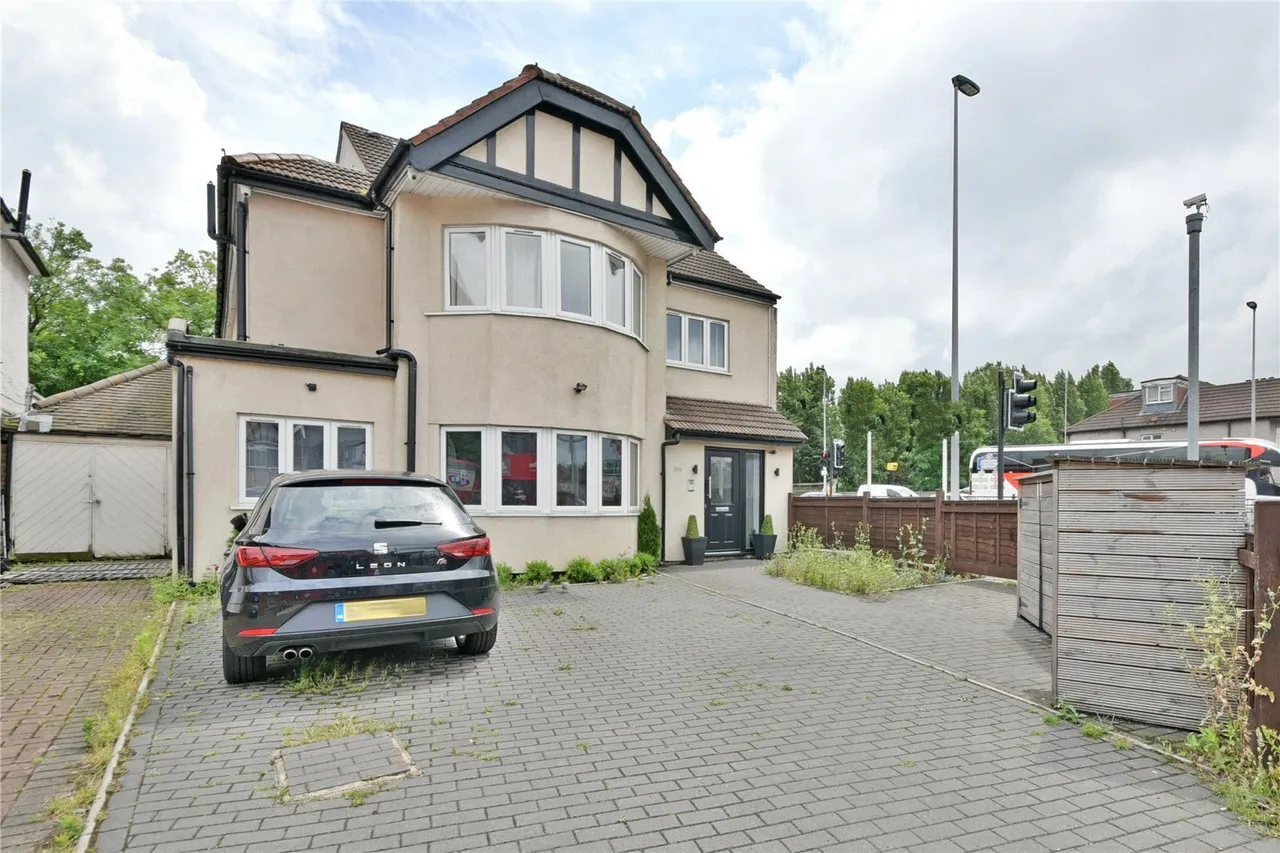 Cricklewood Lane, Cricklewood, NW2, photo 7