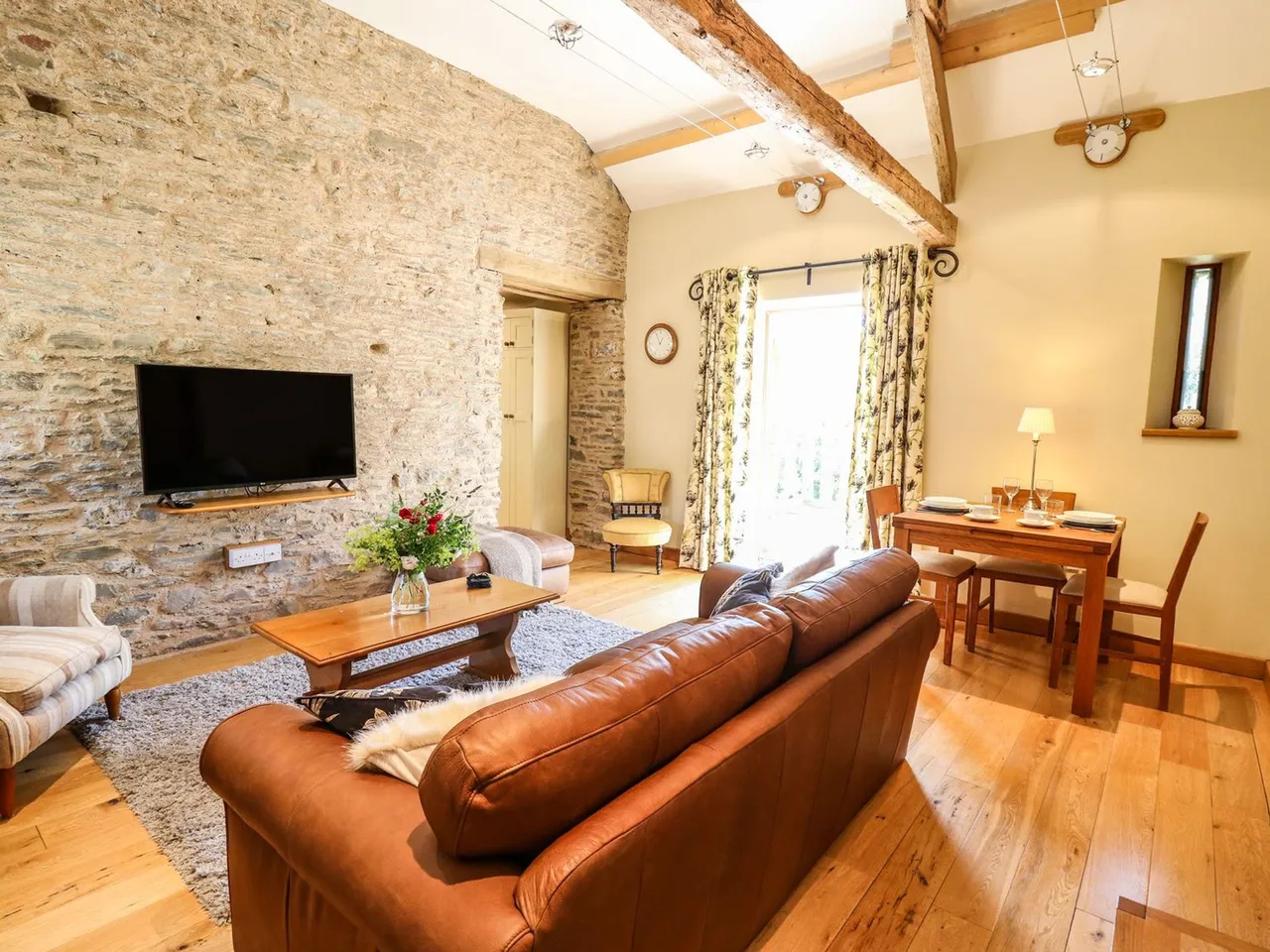Pumpsaint, Llanwrda, SA19, photo 28