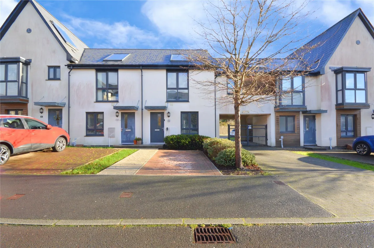 2 bed property for sale — Piper Street, Plymouth, Devon, PL6