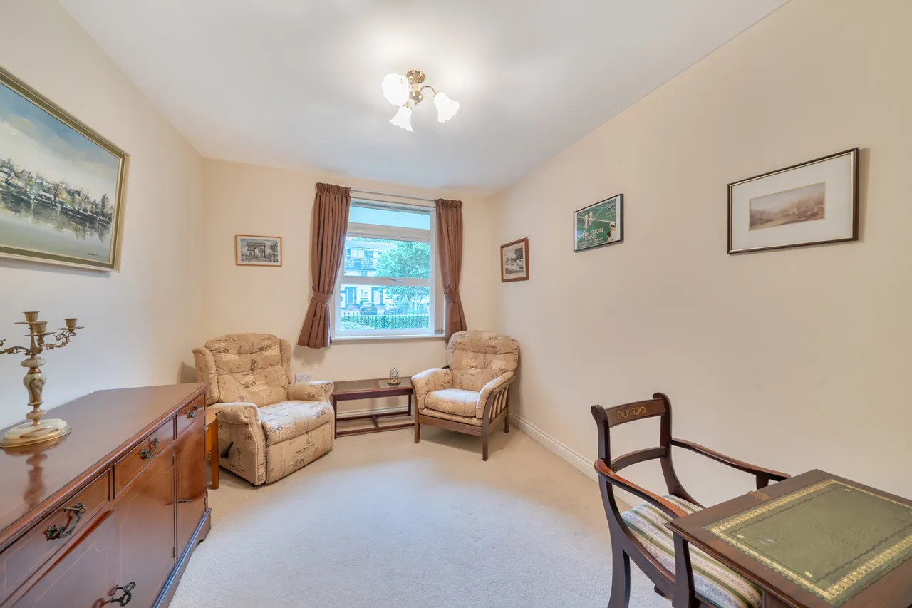 Stonegrove, Edgware, HA8, photo 15
