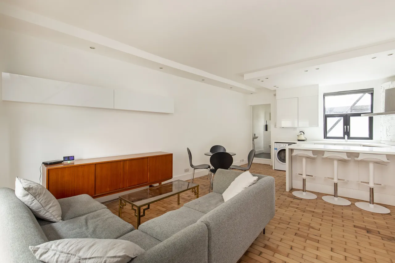 Bradbury Mews, London, N16, photo 6