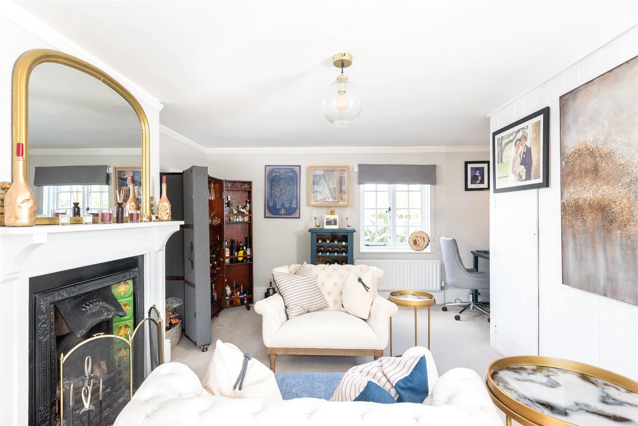 Upper Hollingdon Farm House, Hollingdon, LU7, photo 10