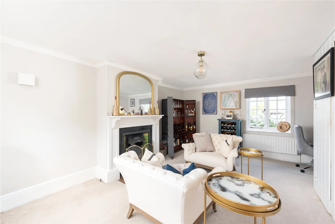 Upper Hollingdon Farm House, Hollingdon, LU7, photo 31