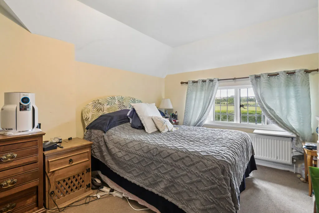 Sutton Road Cookham, Maidenhead SL6 9QX, photo 17