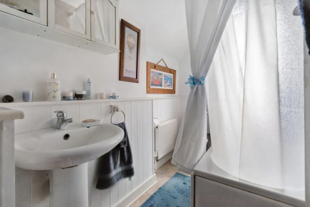 Sutton Road Cookham, Maidenhead SL6 9QX, photo 18