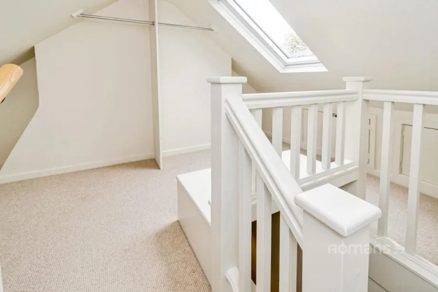 Back Street, Winchester, SO23, photo 15