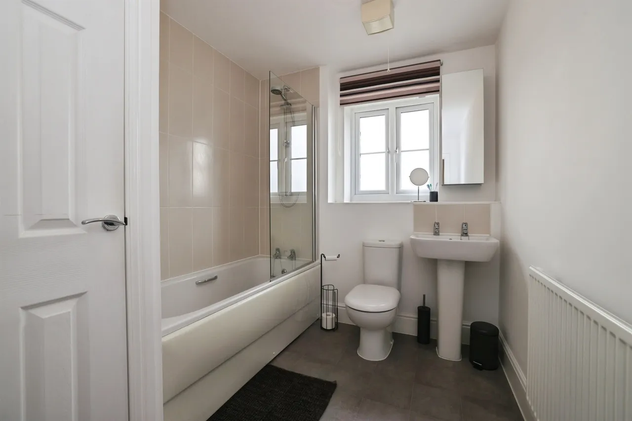Picket Twenty Way, Andover, SP11, photo 10