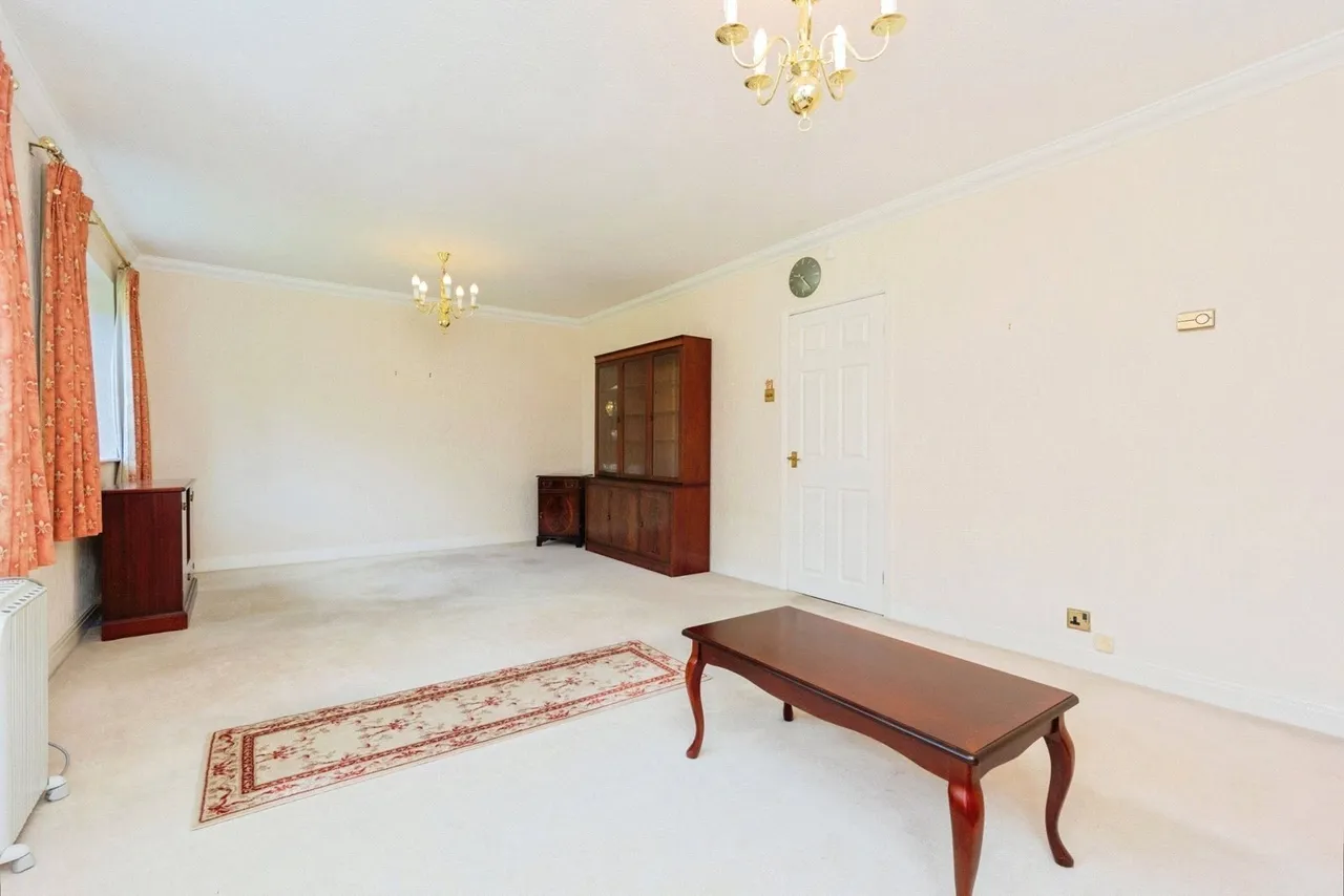 Dorchester Court, Brooklands Road, Sale, Greater Manchester, M33, photo 4