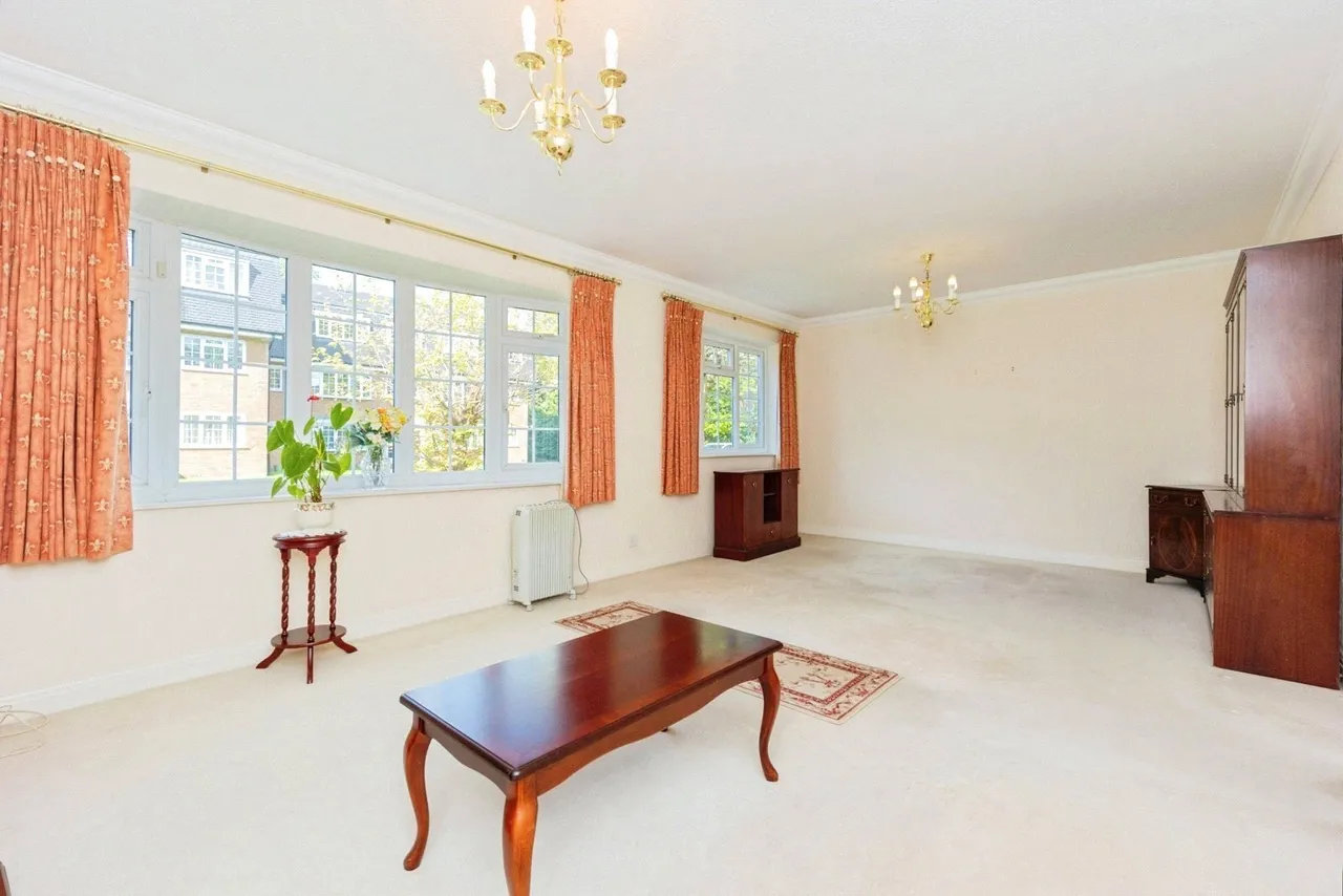 Dorchester Court, Brooklands Road, Sale, Greater Manchester, M33, photo 5