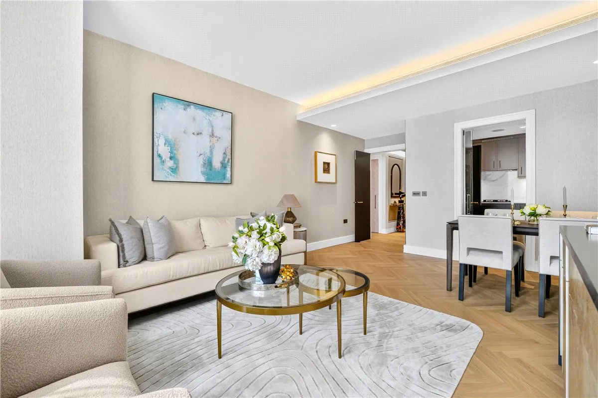 Brompton Road, Knightsbridge, SW3, photo 15