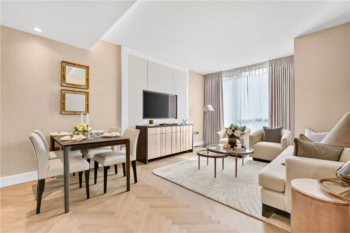 Brompton Road, Knightsbridge, SW3, photo 14