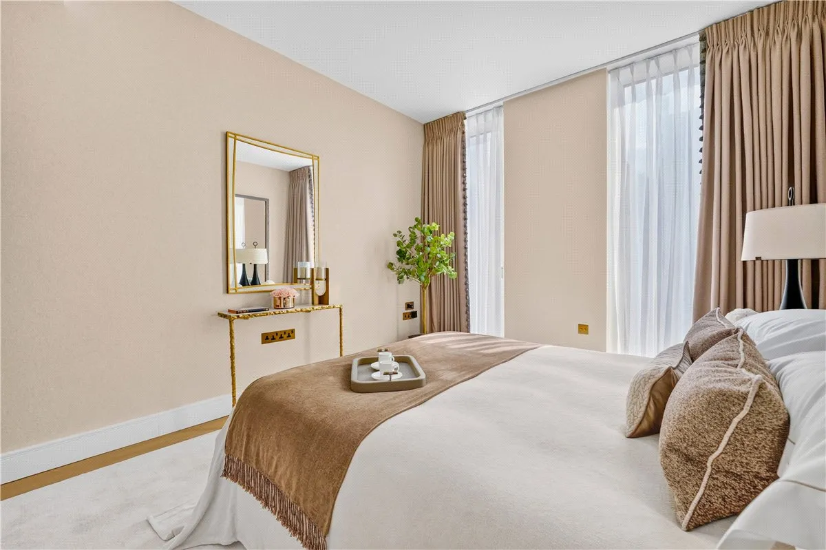 Brompton Road, Knightsbridge, SW3, photo 10