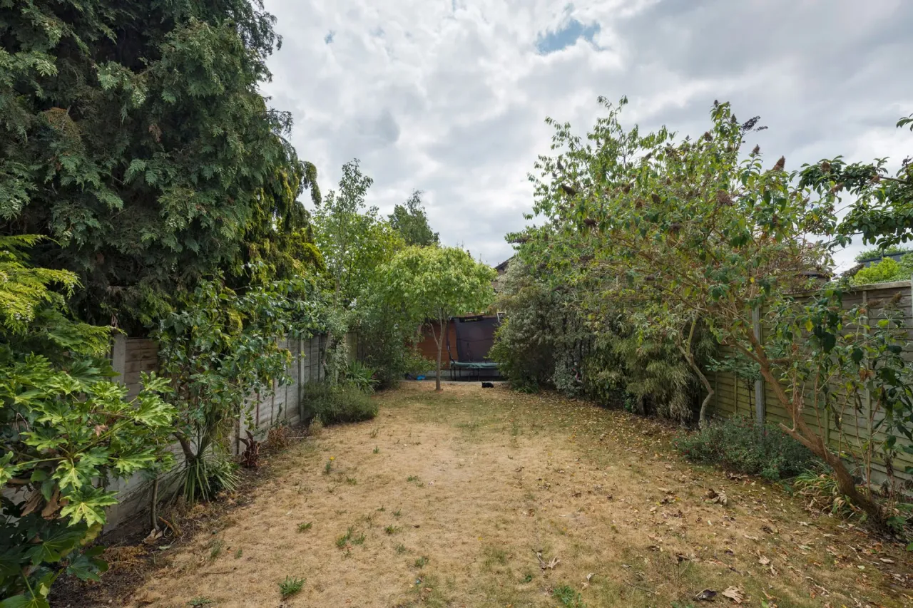 Forest Drive East, Leytonstone, E11, photo 4