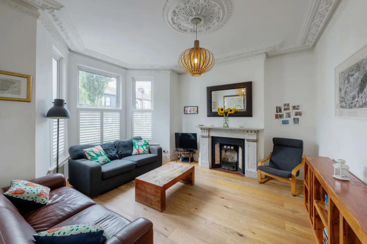 Forest Drive East, Leytonstone, E11, photo 2