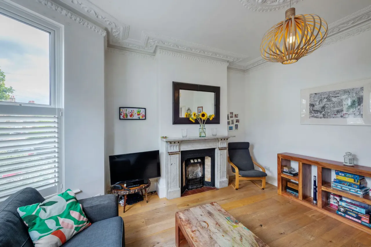 Forest Drive East, Leytonstone, E11, photo 8
