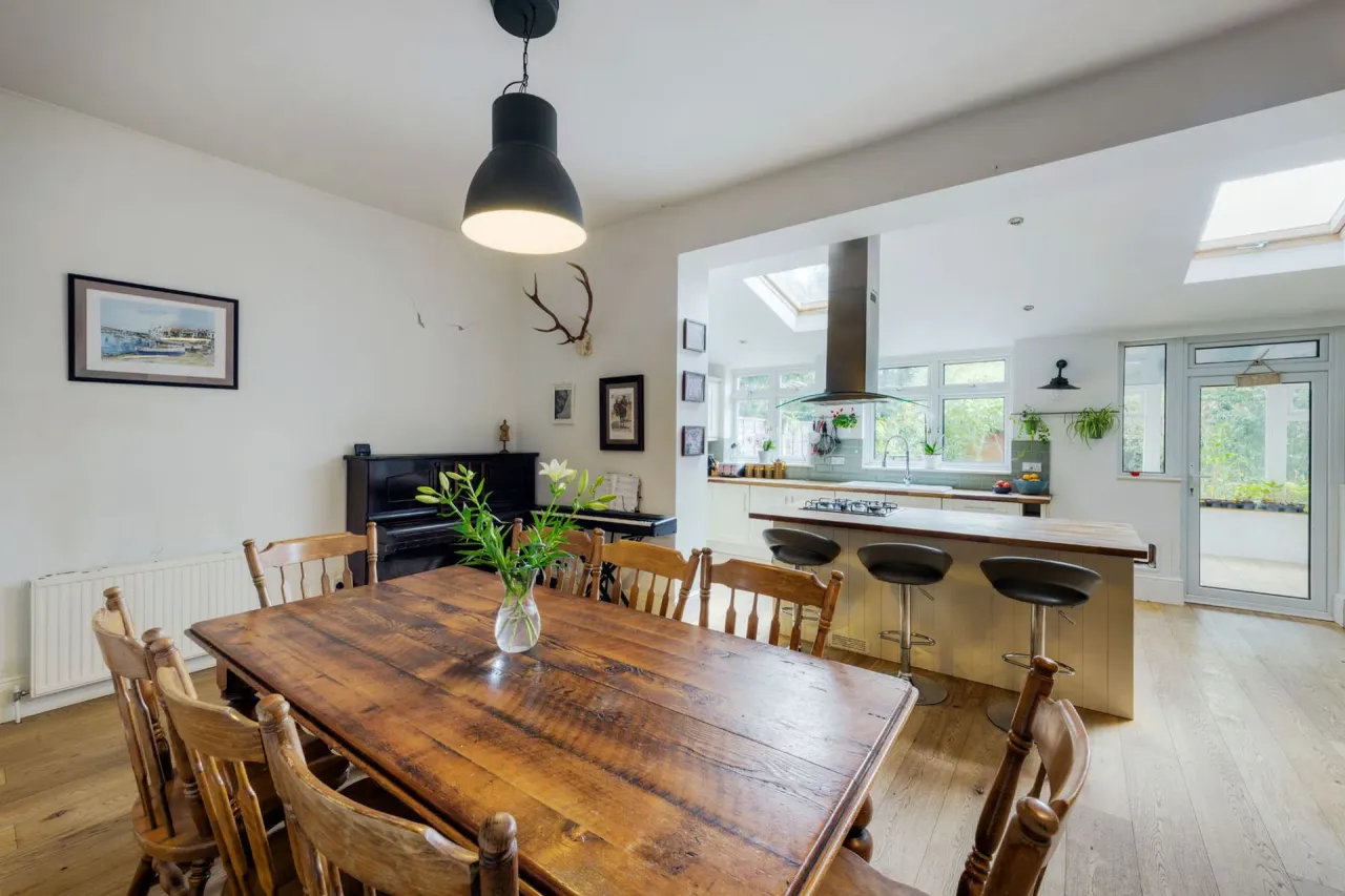 Forest Drive East, Leytonstone, E11, photo 10