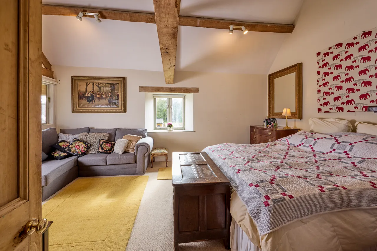 Manor Farm Barn, Ascott-under-Wychwood, Oxfordshire, photo 10
