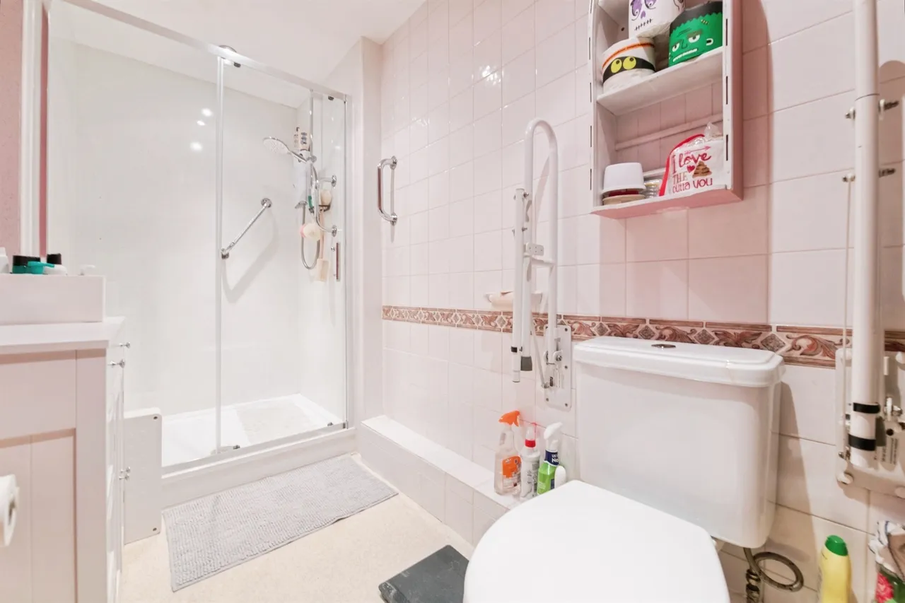Widworthy Court, Wilmington, EX14, photo 8