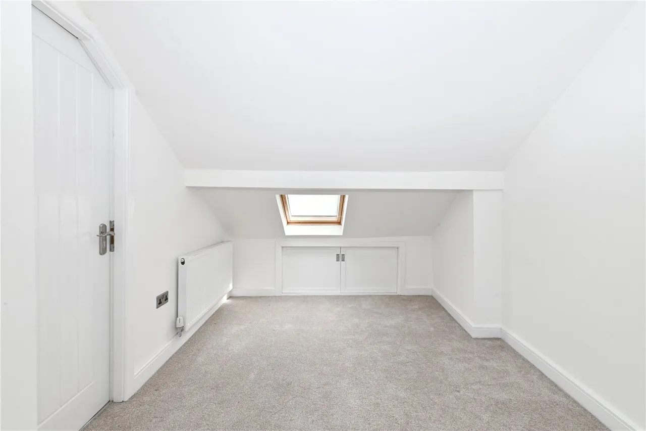 Nottingham Road, Nottingham, Nottinghamshire, NG7, photo 14