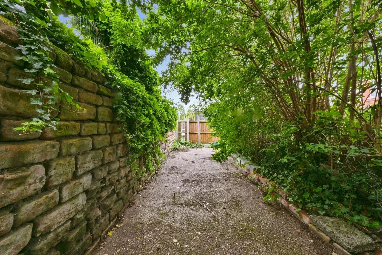 Nottingham Road, Nottingham, Nottinghamshire, NG7, photo 16