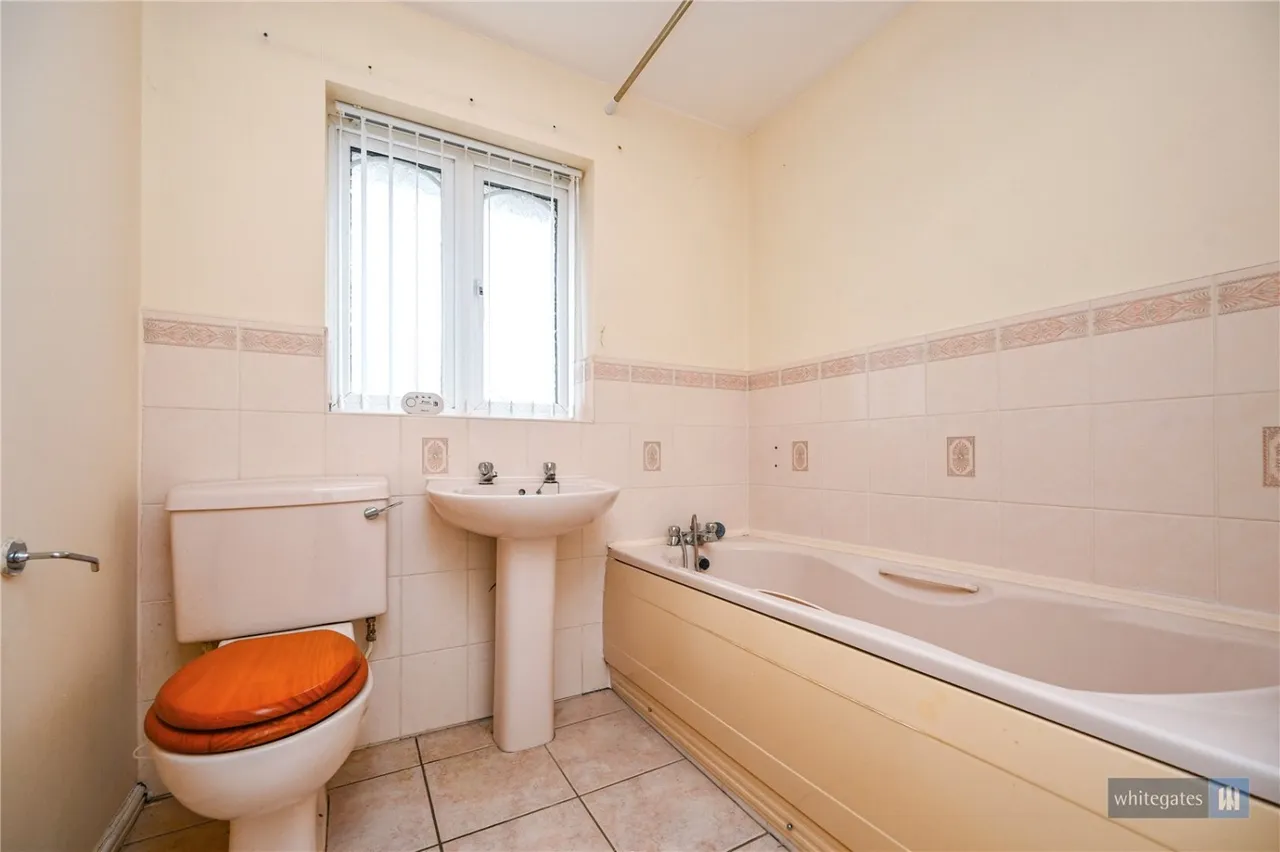 St. Judes Close, Liverpool, L36, photo 17