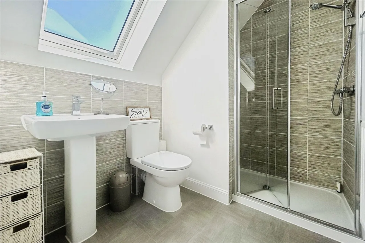 Viney Close, Hook, Hampshire, RG27 9GD, photo 21