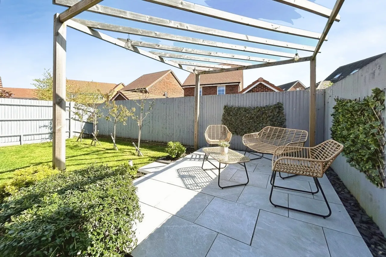Viney Close, Hook, Hampshire, RG27 9GD, photo 28