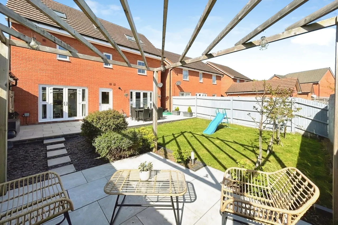 Viney Close, Hook, Hampshire, RG27 9GD, photo 24