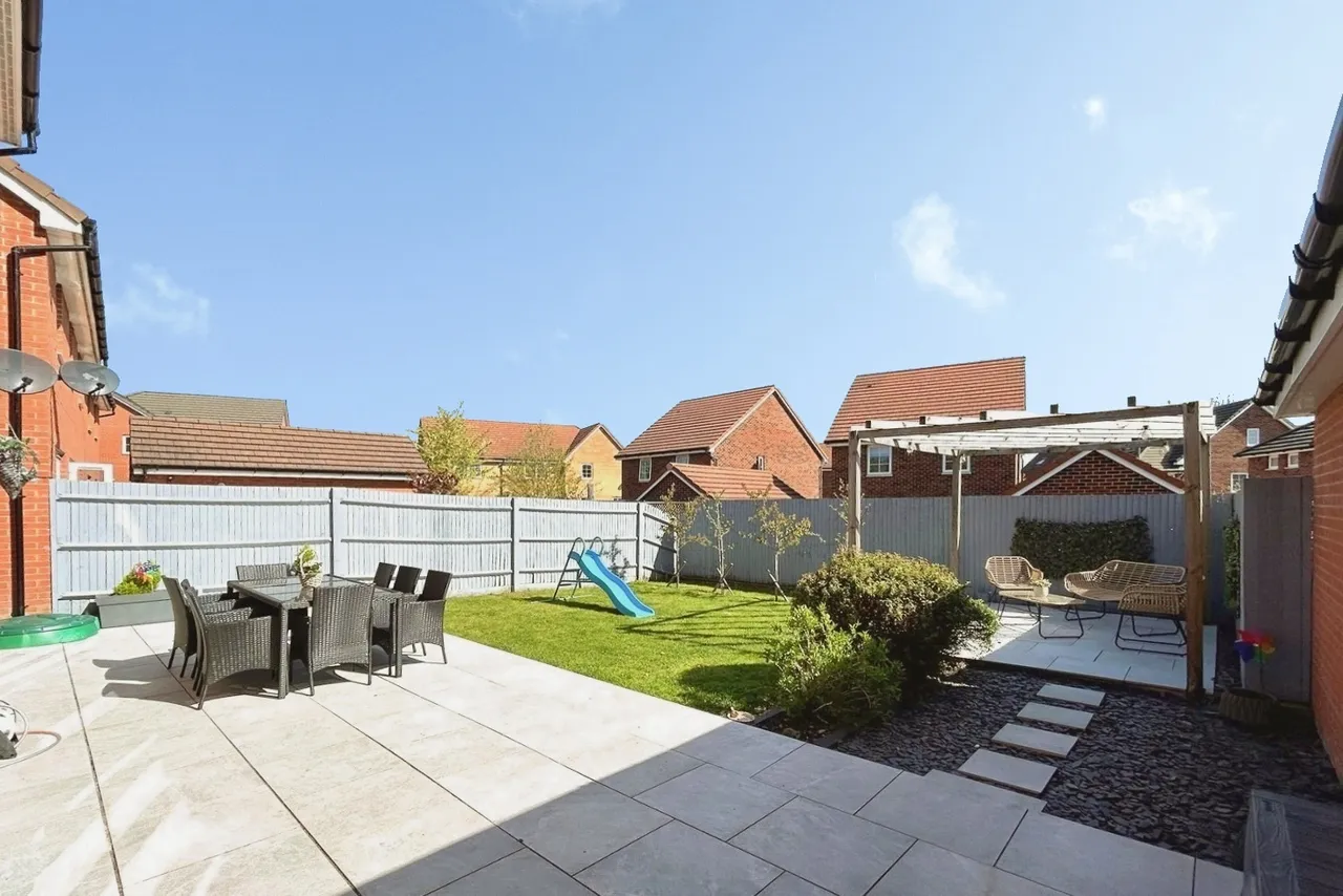 Viney Close, Hook, Hampshire, RG27 9GD, photo 27
