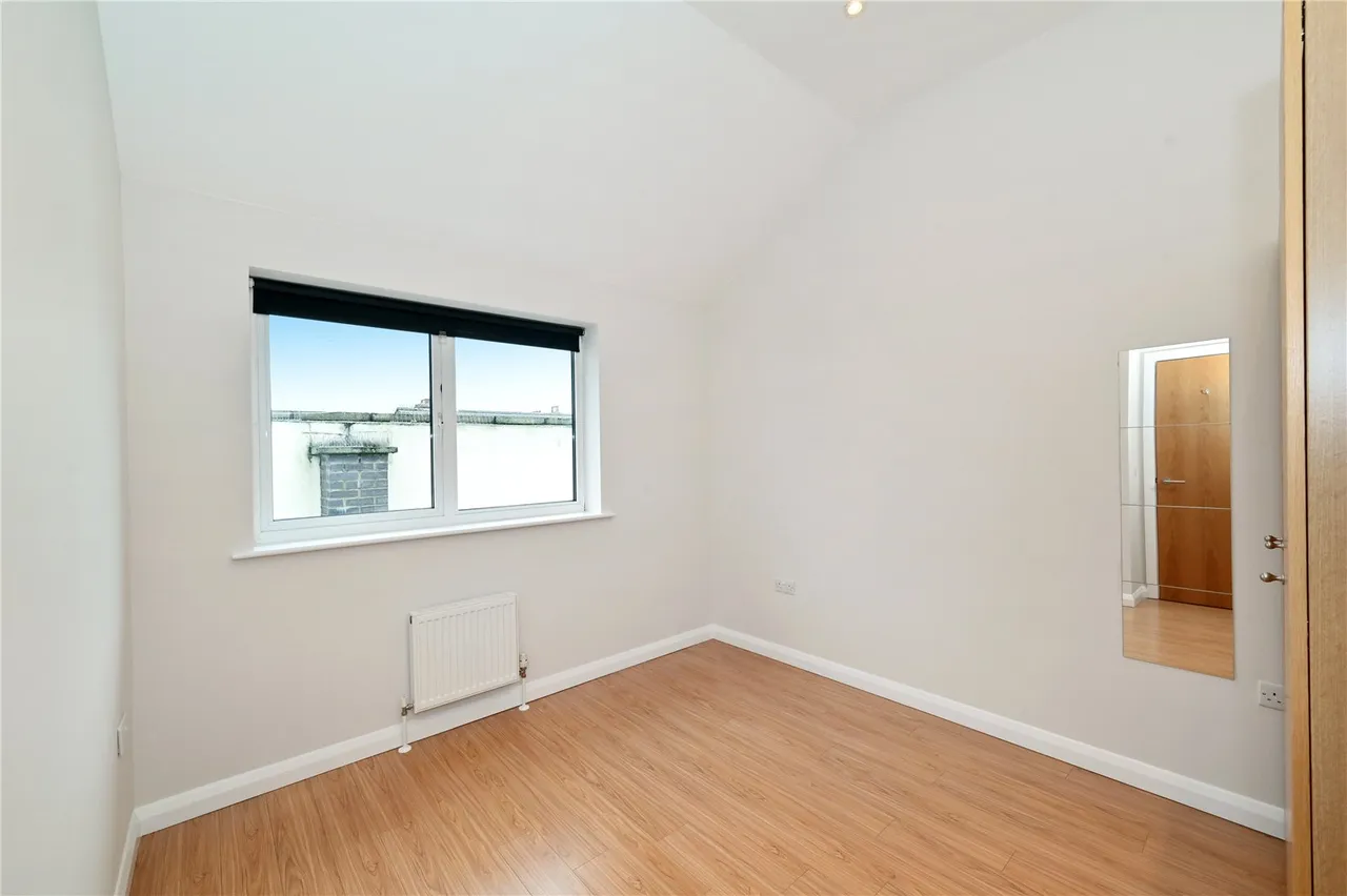 Lincoln Road, East Finchley, N2, photo 7