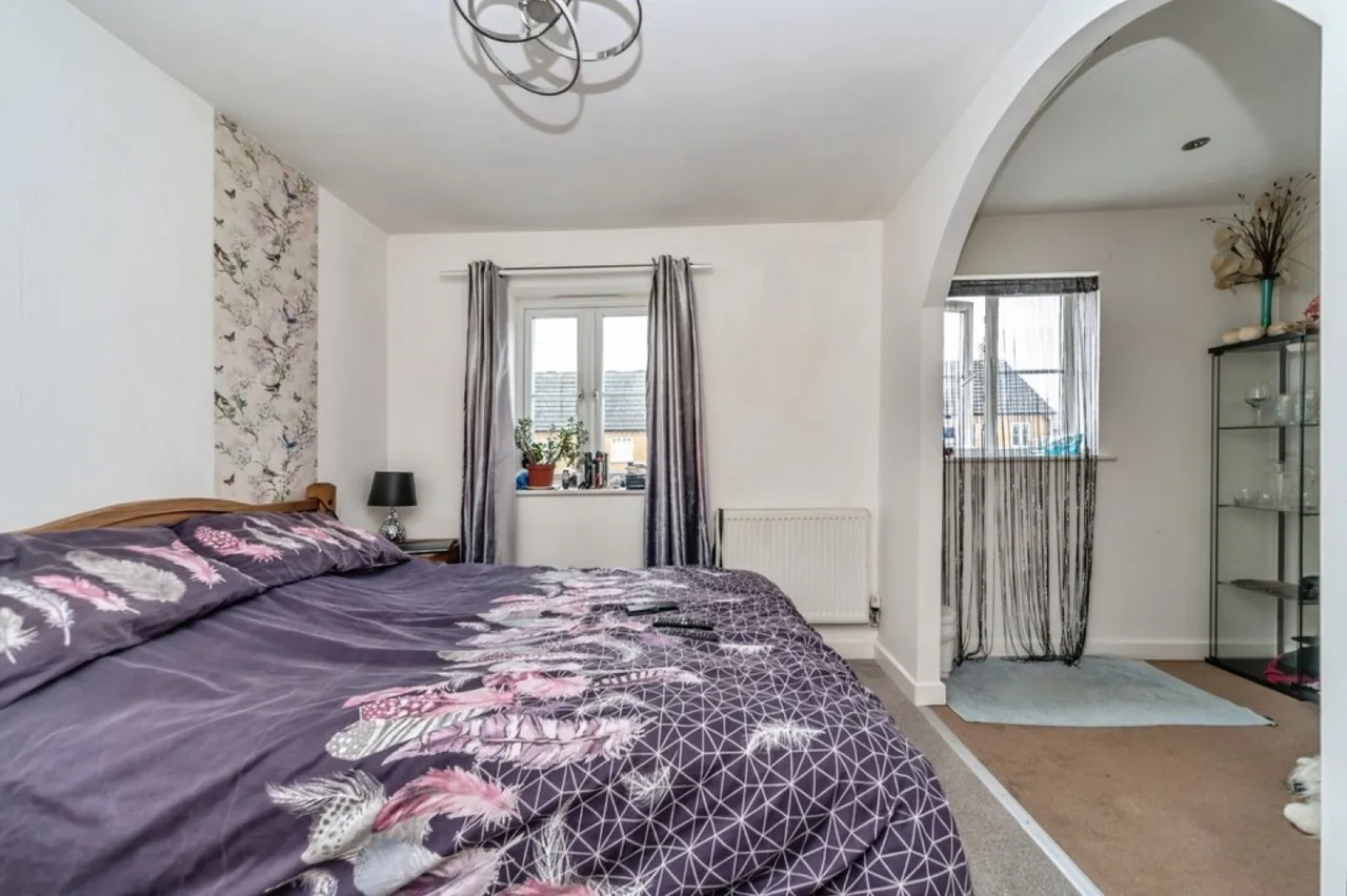 Laxton Way, Bedford, photo 10