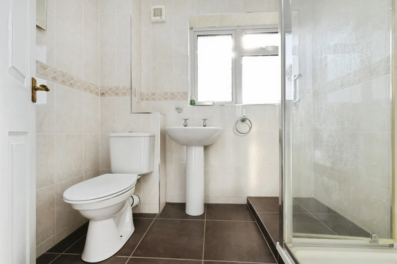 Bishopsteignton, Shoeburyness, Southend-on-Sea, Essex, SS3, photo 12