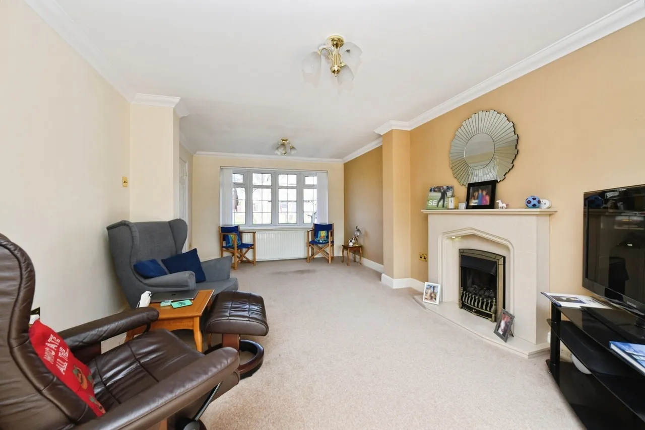 Bishopsteignton, Shoeburyness, Southend-on-Sea, Essex, SS3, photo 2